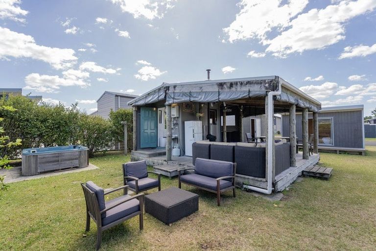 Photo of property in 13 Motukorure Parade, Cooks Beach, Whitianga, 3591