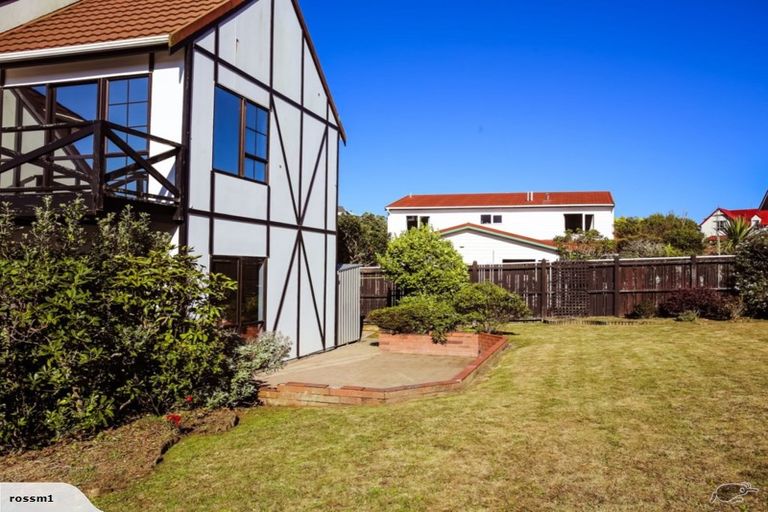 Photo of property in 65 Cortina Avenue, Johnsonville, Wellington, 6037