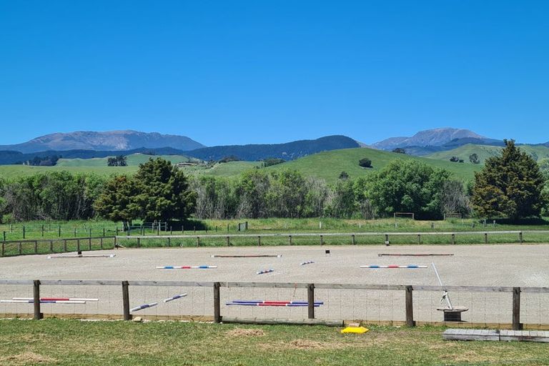 Photo of property in 42 Pigeon Valley Road, Wakefield, 7025