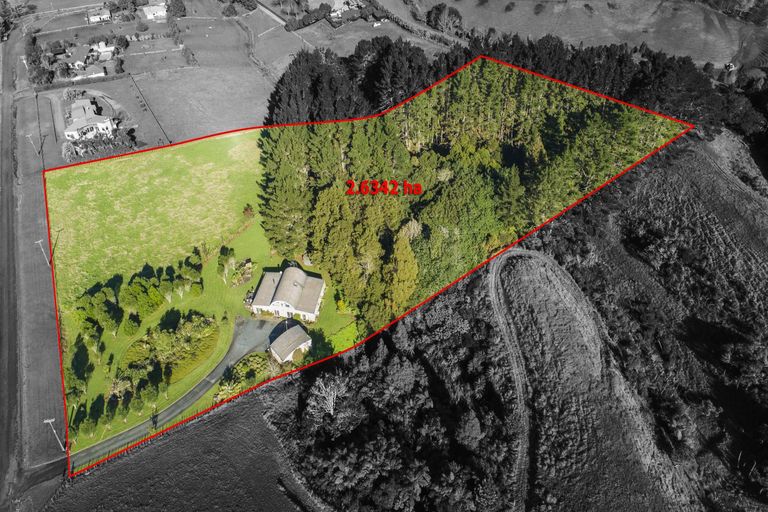 Photo of property in 6 Nandina Lane, Pukekohe, 2120