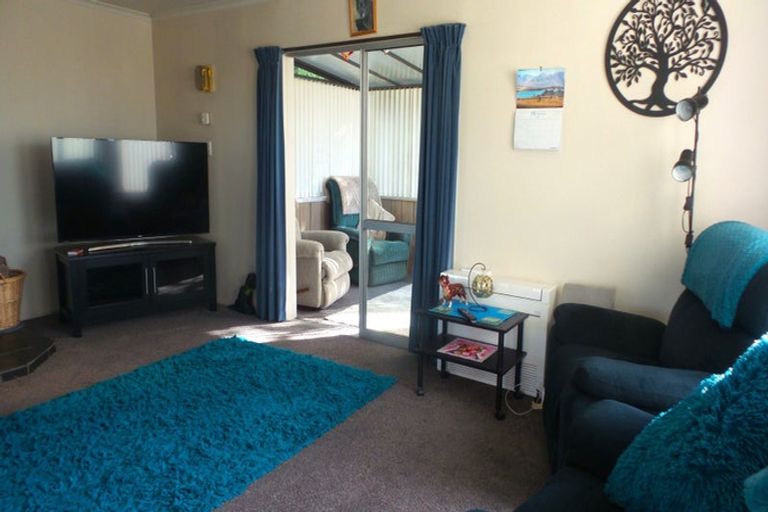 Photo of property in 64 Richard Pearse Drive, Temuka, 7920