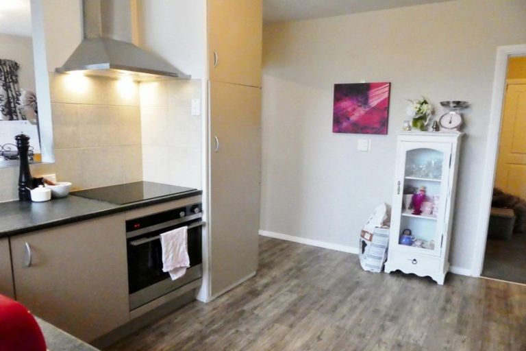 Photo of property in 121 Pages Road, Wainoni, Christchurch, 8061