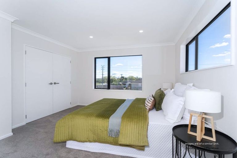 Photo of property in 38d Seymour Road, Sunnyvale, Auckland, 0612