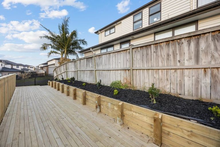 Photo of property in 3 Tinaku Road, Flat Bush, Auckland, 2019