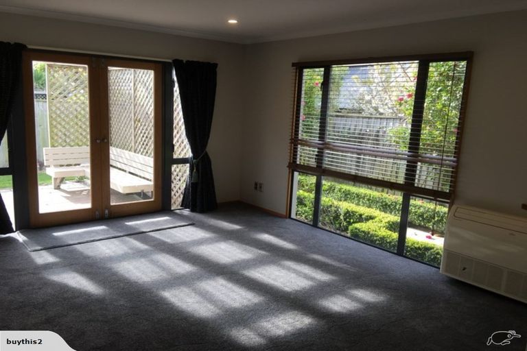 Photo of property in 41 Basil Place, Mount Pleasant, Christchurch, 8081