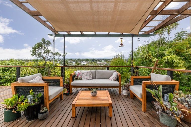 Photo of property in 9 Havelock Terrace, Hospital Hill, Napier, 4110