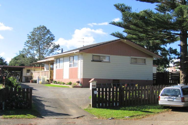 Photo of property in 13 Coty Place, Clover Park, Auckland, 2019