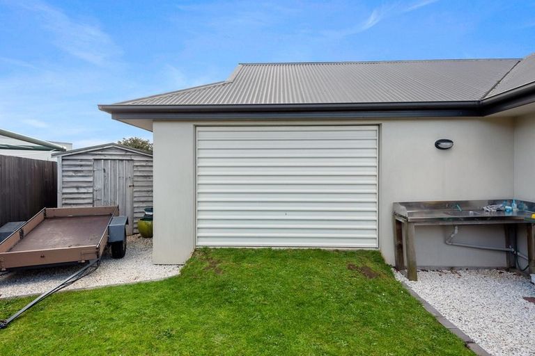 Photo of property in 7 Bayswater Court, Huntington, Hamilton, 3210