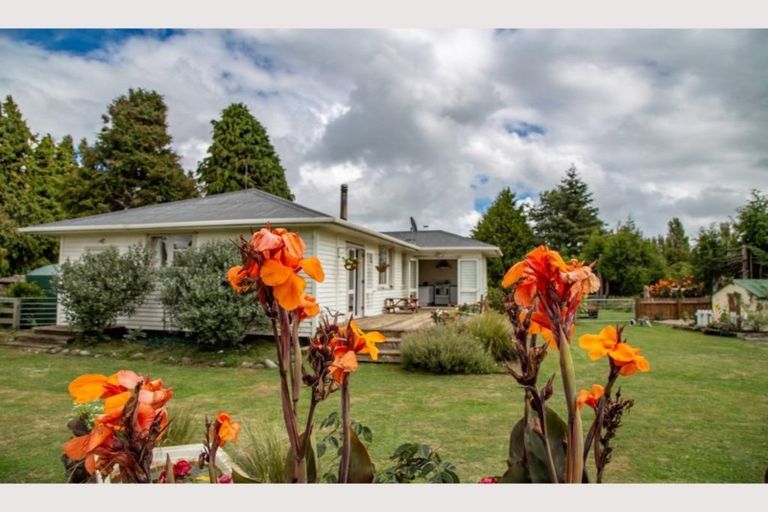Photo of property in 21 Lakes Road, Ohakune, 4691