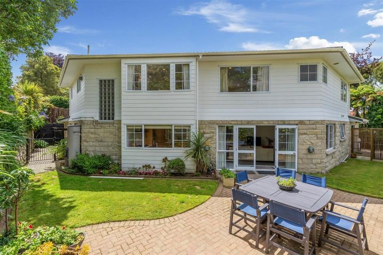 Photo of property in 168a Kawaha Point Road, Kawaha Point, Rotorua, 3010