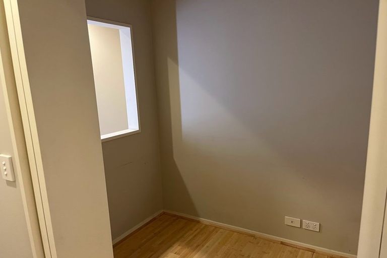 Photo of property in 23 Spalding Rise, Golflands, Auckland, 2013