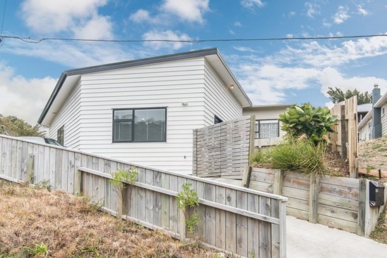 Photo of property in 43d Dominion Park Street, Johnsonville, Wellington, 6037