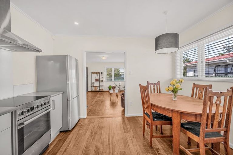 Photo of property in 22 Darwin Crescent, Maraenui, Napier, 4110