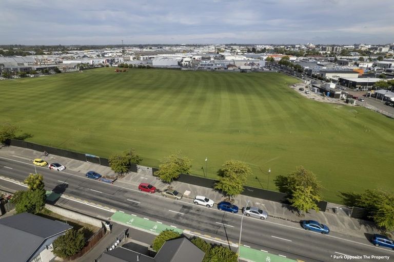 Photo of property in 440d Wilsons Road North, Waltham, Christchurch, 8011