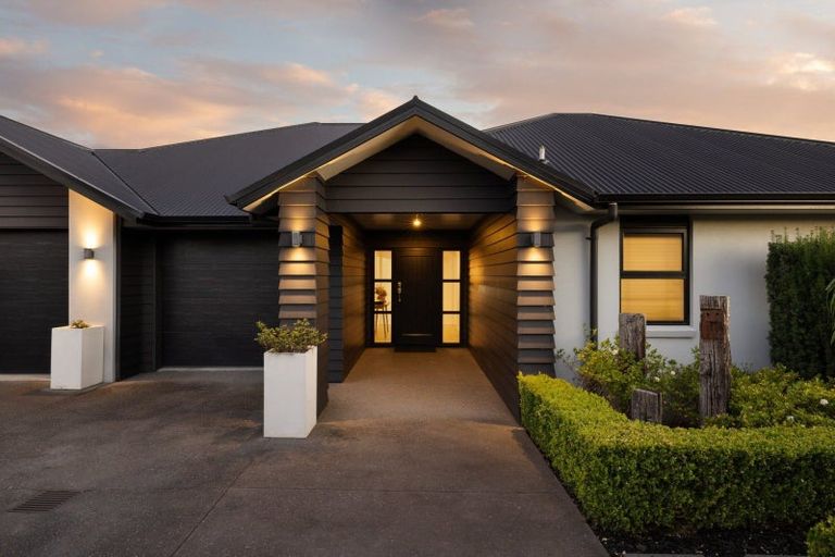 Photo of property in 12 Wishbone Court, Flagstaff, Hamilton, 3210