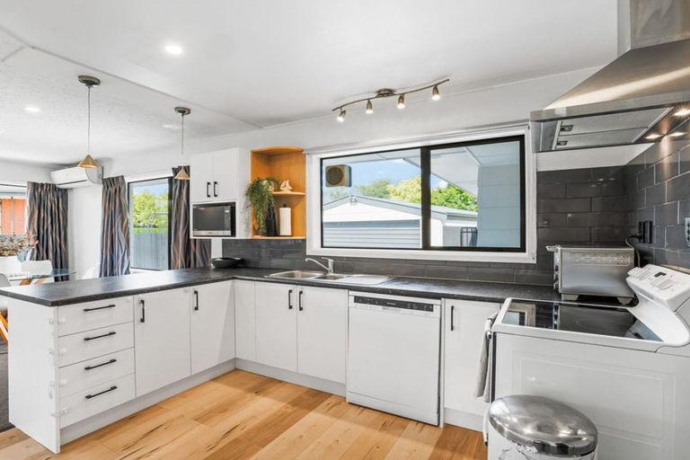 Photo of property in 7 Stanford Street, Burwood, Christchurch, 8083