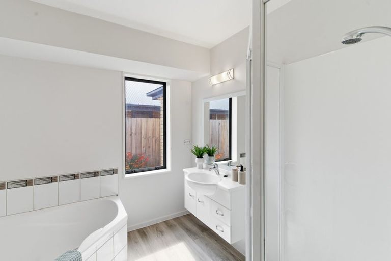 Photo of property in 12 Kinglear Drive, Rolleston, 7614