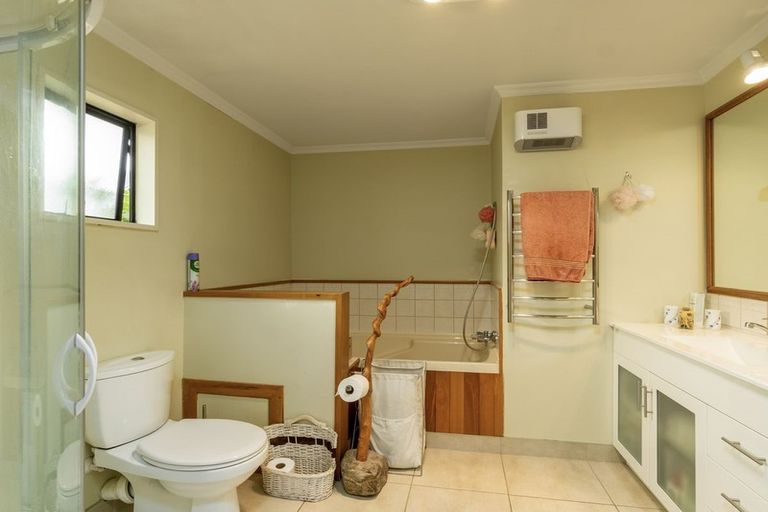 Photo of property in 44 Letts Gully Road, Letts Gully, Alexandra, 9393