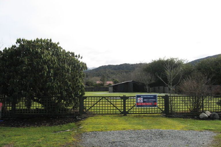 Photo of property in 45 Town Belt South, Blackball, 7804