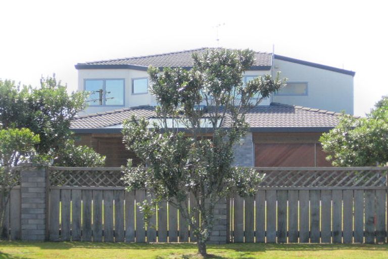 Photo of property in 425 Oceanbeach Road, Mount Maunganui, 3116