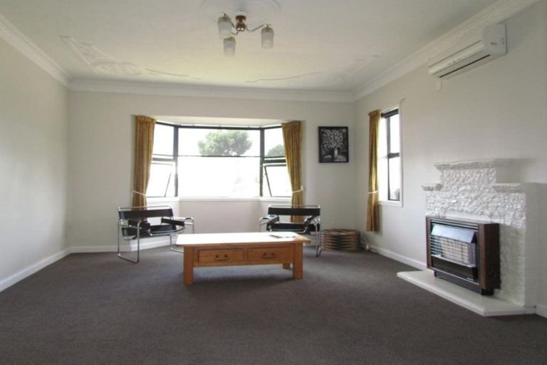 Photo of property in 7 Douglas Street, Levin, 5510
