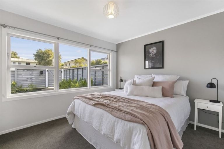 Photo of property in 6 Stott Avenue, Birkdale, Auckland, 0626