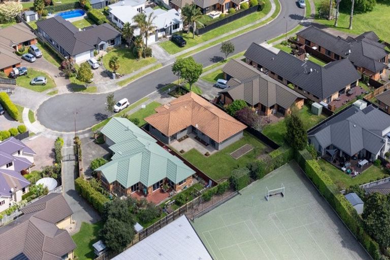 Photo of property in 17 Burgundy Court, Rototuna, Hamilton, 3210