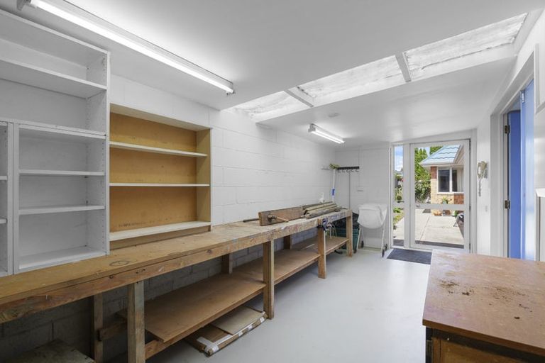 Photo of property in 3c Memorial Avenue, Ilam, Christchurch, 8053