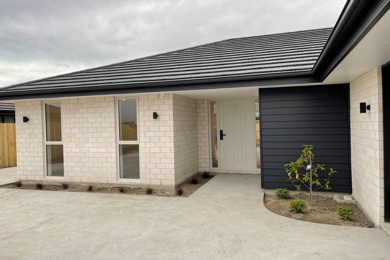Photo of property in 27 Owaka Road, Wigram, Christchurch, 8025