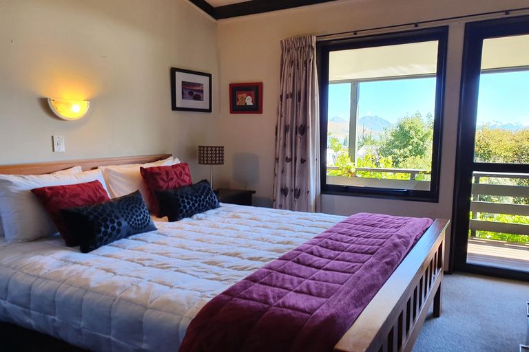 Photo of property in 25 Murray Place, Lake Tekapo, 7999