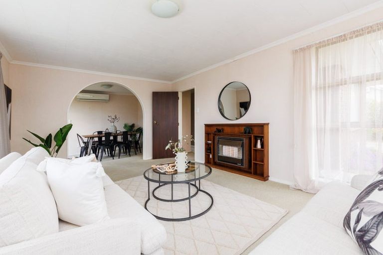 Photo of property in 9 Huhana Court, Hokowhitu, Palmerston North, 4410