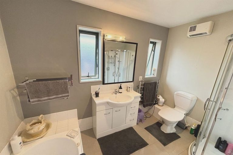 Photo of property in 14 Riegler Place, Belfast, Christchurch, 8051