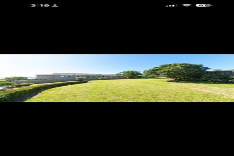 Photo of property in 25 Coates Road, Cockle Bay, Auckland, 2014