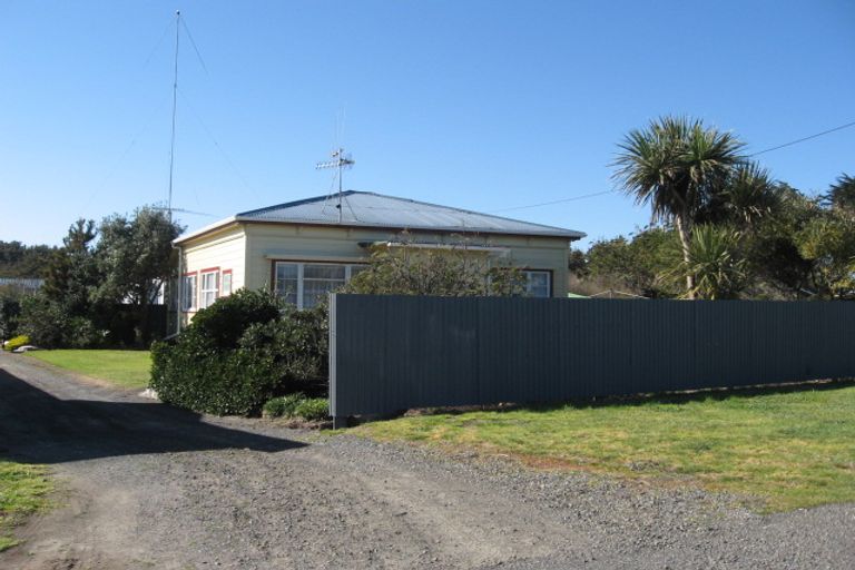 Photo of property in 13 Barling Street, Himatangi Beach, Foxton, 4891