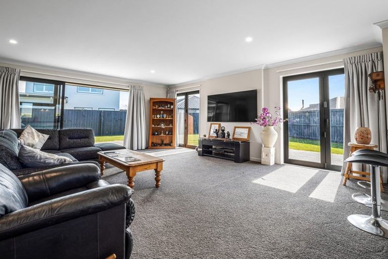 Photo of property in 5b Ballinger Place, Kaiapoi, 7630