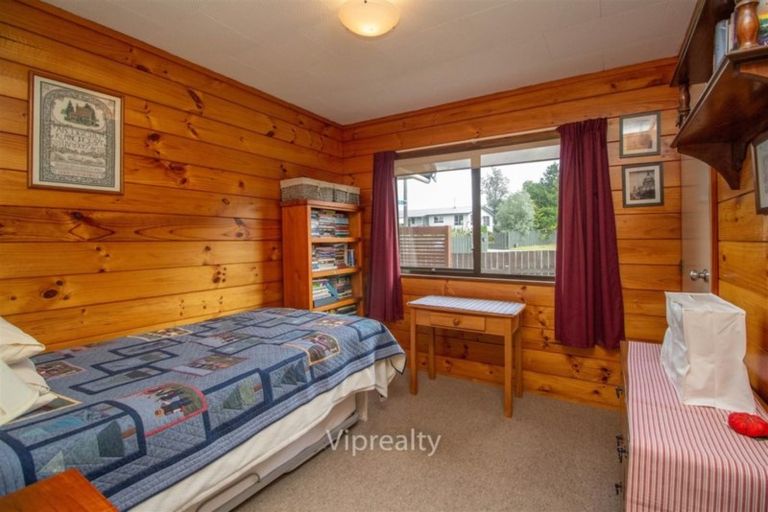 Photo of property in 3b Jet Place, Pukehangi, Rotorua, 3015