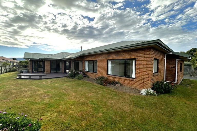 Photo of property in 9 Carlyle Road, Mosgiel, 9024