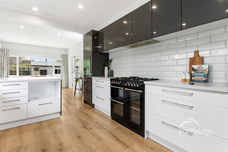 Photo of property in 241 Weston Road, St Albans, Christchurch, 8052