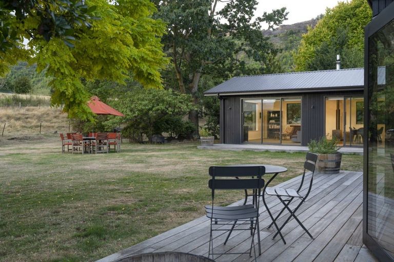 Photo of property in 150 Centennial Avenue, Arrowtown, Queenstown, 9371
