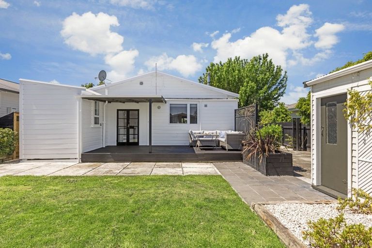 Photo of property in 20 Avenue Road, Greenmeadows, Napier, 4112