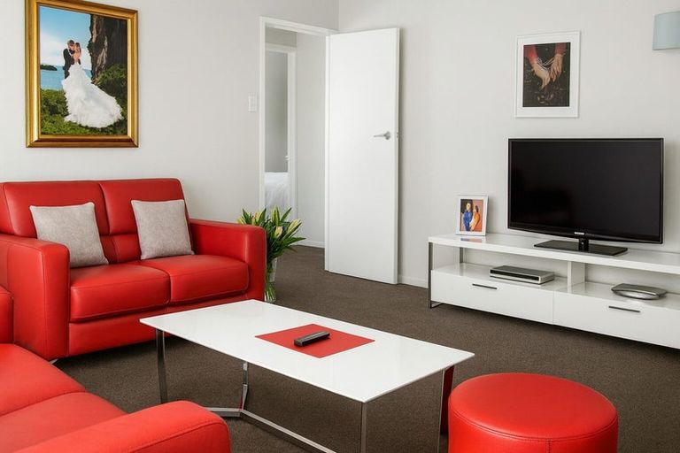 Photo of property in 2/45 Eban Avenue, Hillcrest, Auckland, 0627