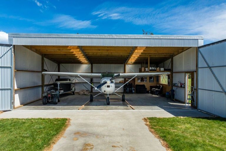 Photo of property in 864 Clintons Road, Charing Cross, Christchurch, 7671