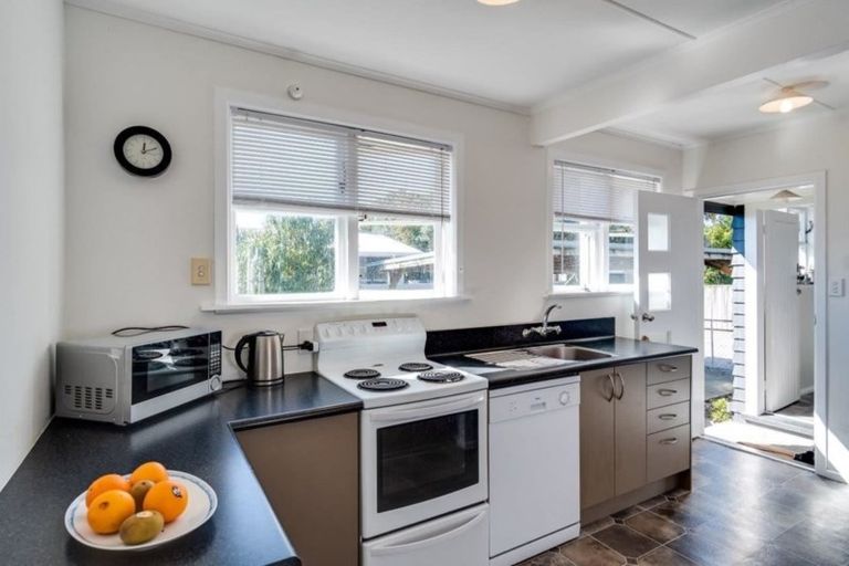 Photo of property in 1/1017 Tomoana Road, Mahora, Hastings, 4120