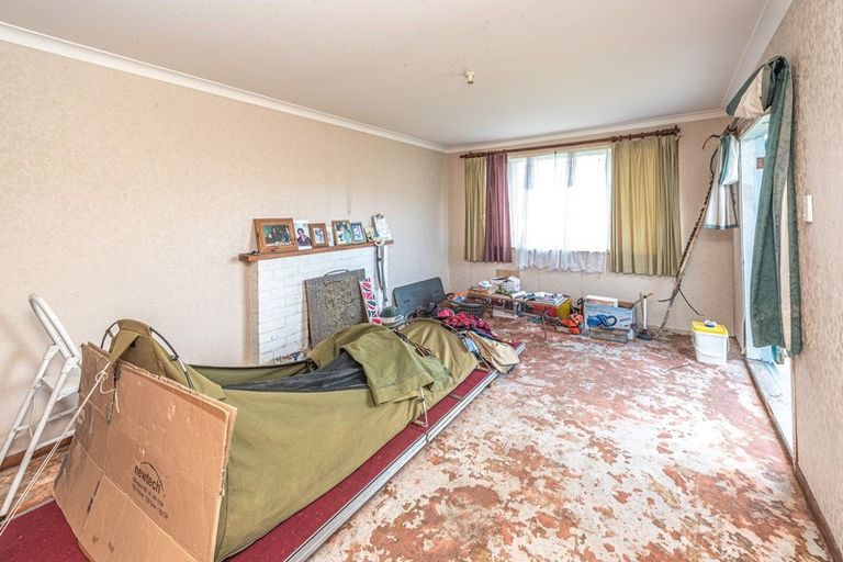 Photo of property in 5 Raupo Street, Castlecliff, Whanganui, 4501