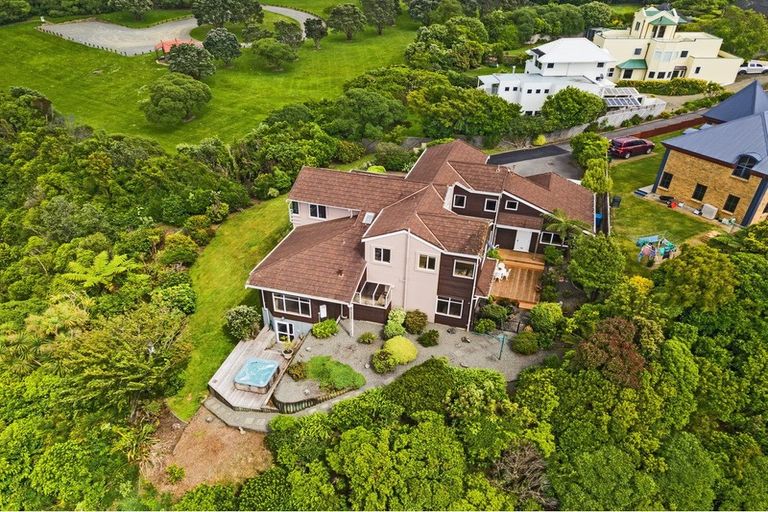Photo of property in 15 George Gee Drive, Korokoro, Lower Hutt, 5012