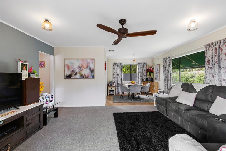 Photo of property in 135 Hakanoa Street, Huntly, 3700