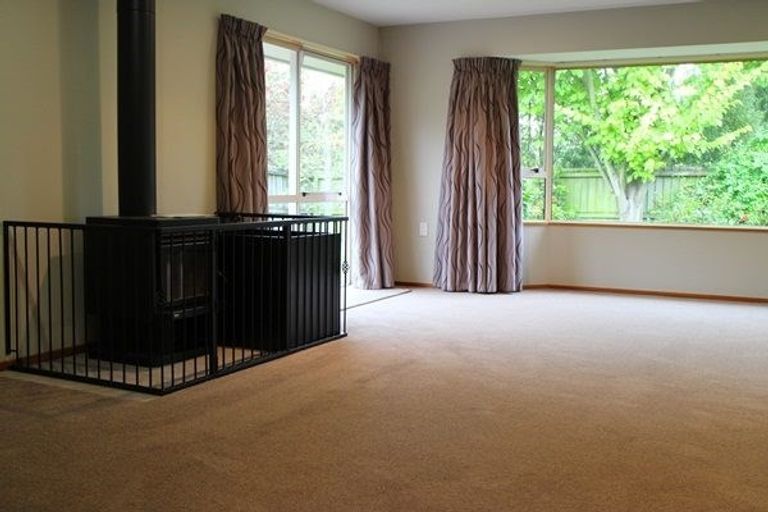 Photo of property in 21 Happy Home Road, Westmorland, Christchurch, 8025