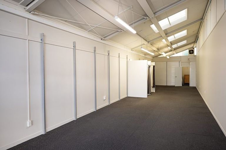 Photo of property in 102 High Street, Rangiora, 7400