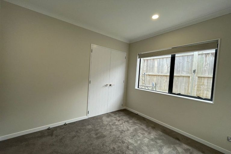 Photo of property in 35 Cloonlyon Drive, Flat Bush, Auckland, 2019