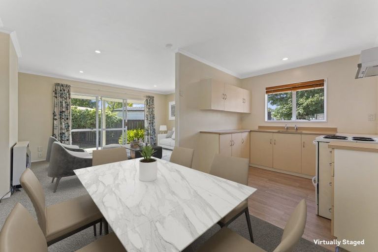 Photo of property in 5 Newton Place, Westbrook, Palmerston North, 4412